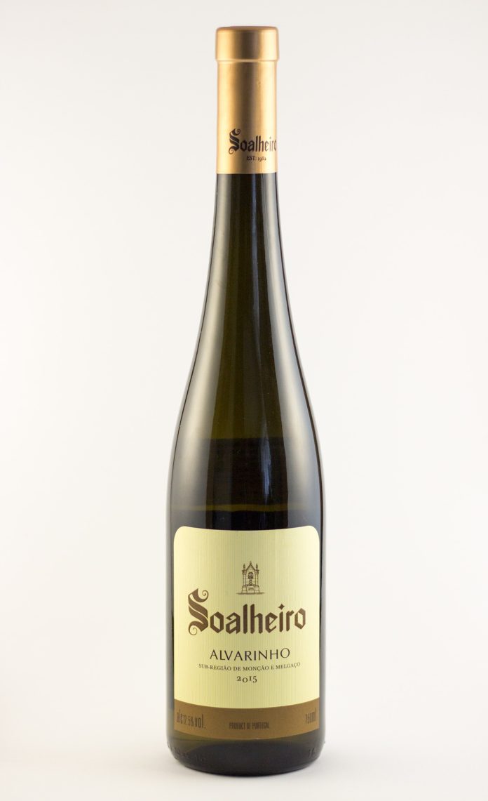 Vinho Verde - Portuguese Wine Guide - Portugal.com