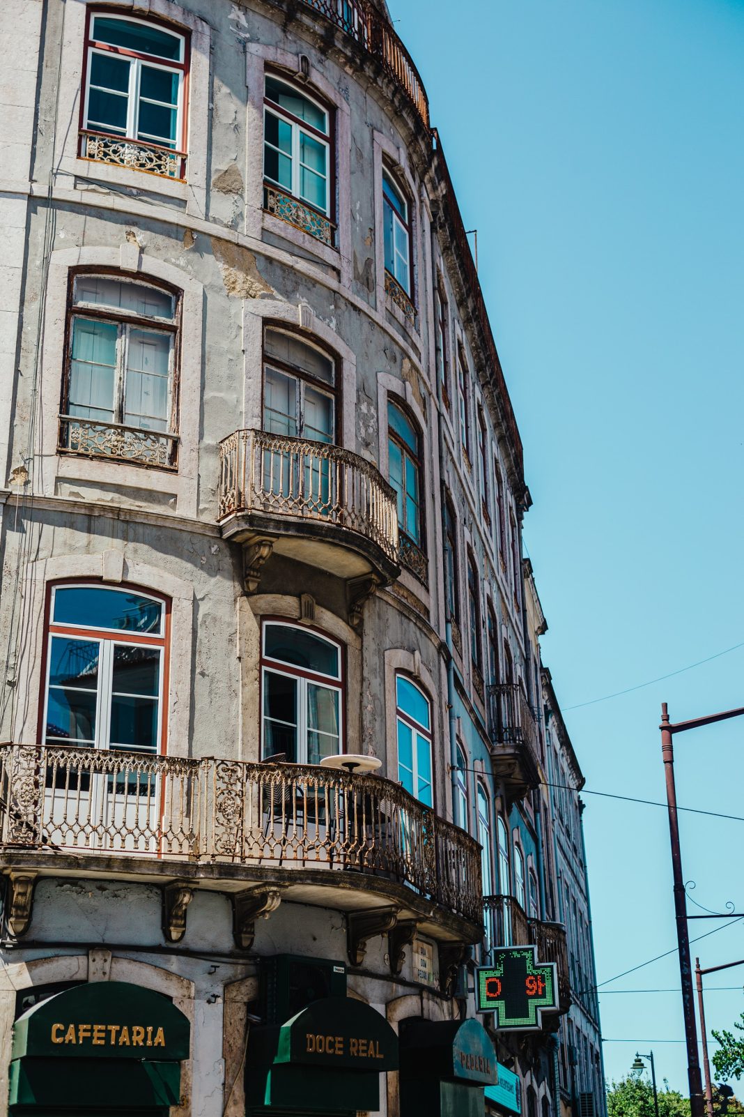 Guide to Renting an Apartment in Lisbon