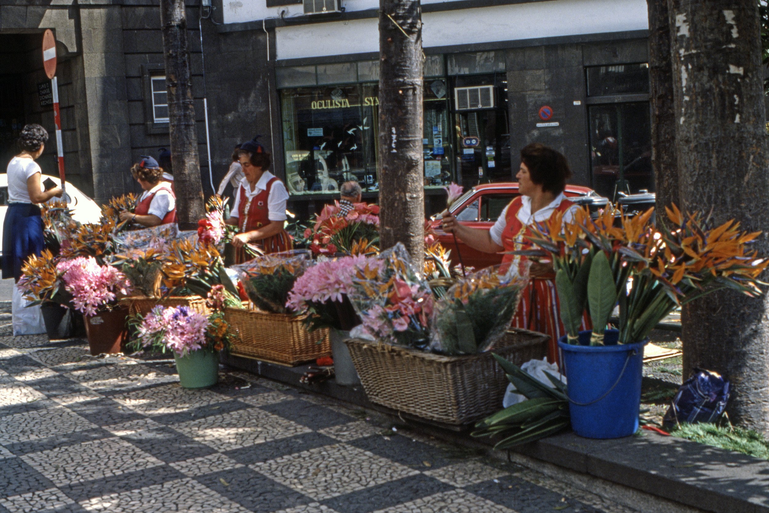 tourist shops funchal