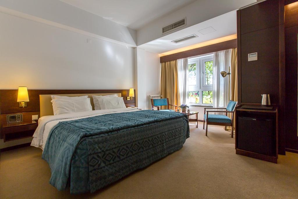 9 Best Hotels in Fatima for 2022