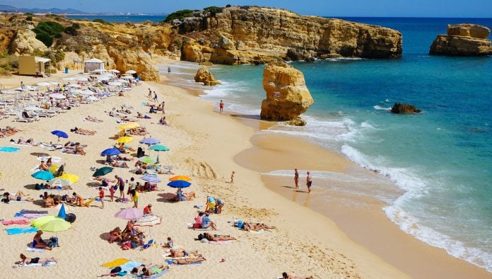 Covid 19: No restrictions on beaches this summer in Portugal