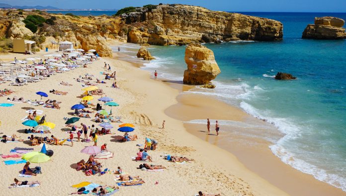 Covid 19: No restrictions on beaches this summer in Portugal