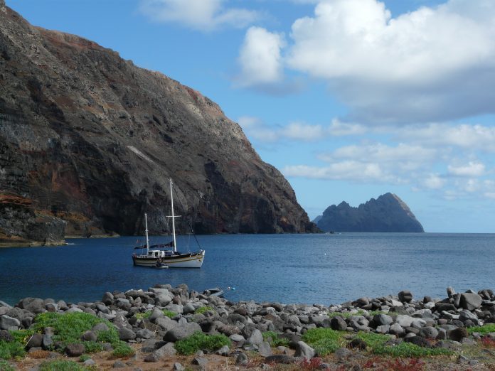 Minor earthquake registered near Madeira