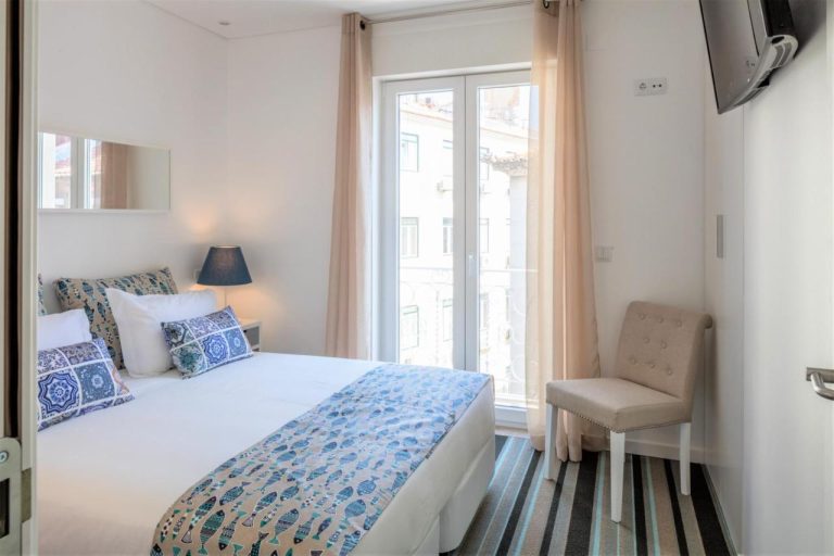 Hacker steals Booking payments from Lisbon hotel