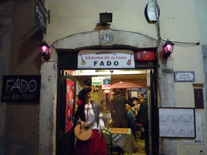 fado tour lisbon