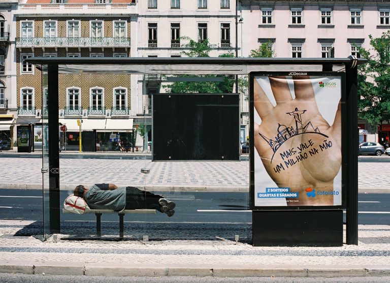 President aims to end homelessness in Portugal