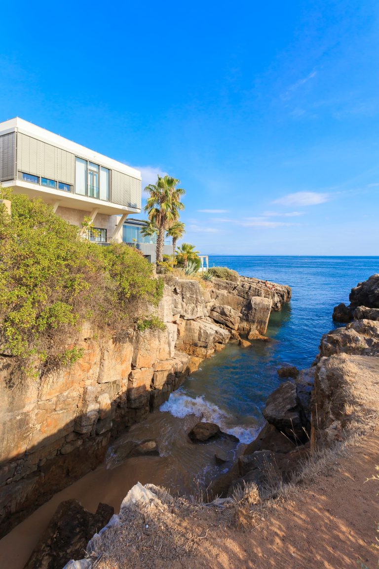 Cost of Living in Cascais: Monthly Budget