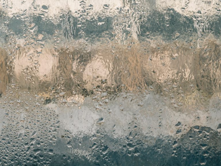 Humidity in Portugal: How to solve humidity issues in Portuguese houses