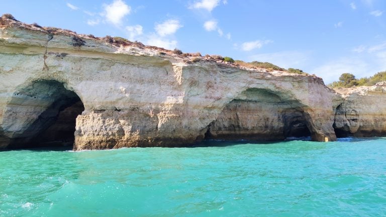 5 Top Sea Caves and Grottos in Portugal