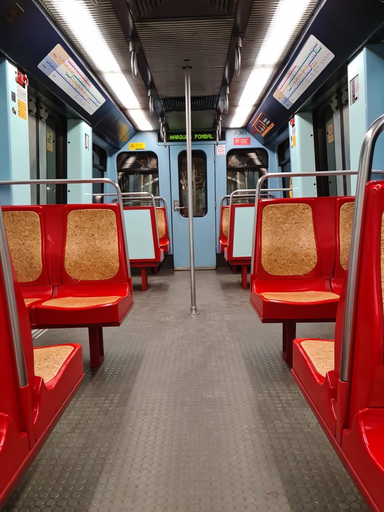 Man shot in Lisbon metro after trying to stab police