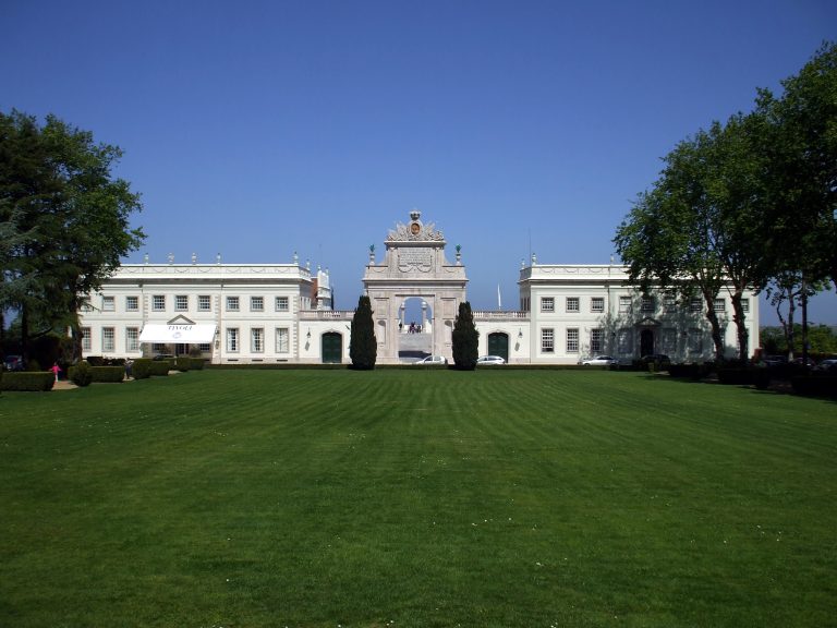 7 Unforgettable Wedding Venues in Portugal for Spring/Summer 2023