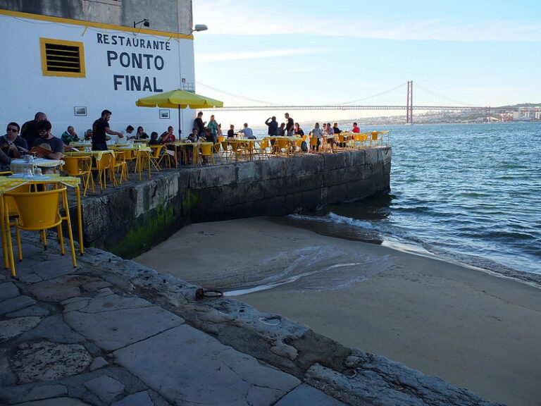 Cacilhas – A Great Lisbon Day Trip