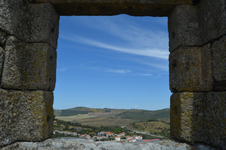 Looking for the Iberian Lynx at Serra da Malcata, a Guide
