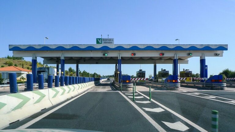 Your Guide to the Portuguese Toll Road System