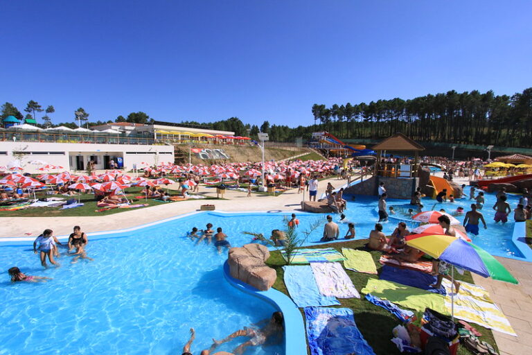 9 Refreshing Water Parks in Portugal to Help You Stay Cool