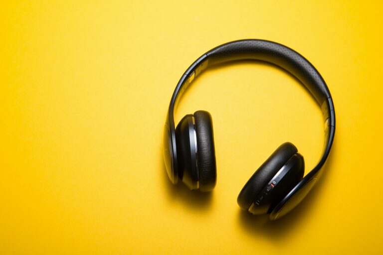 7 Best Podcasts to Learn Portuguese