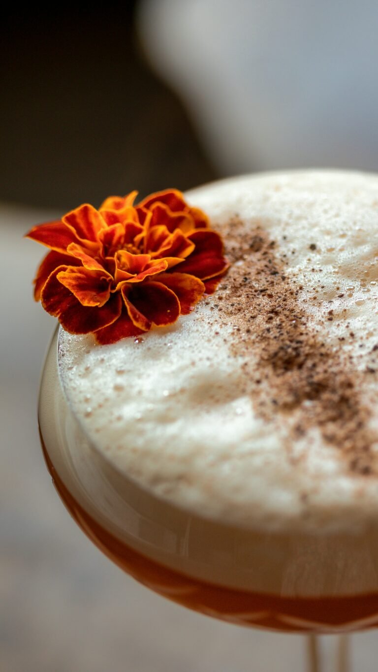 The 8 Best Cocktail Bars in Porto