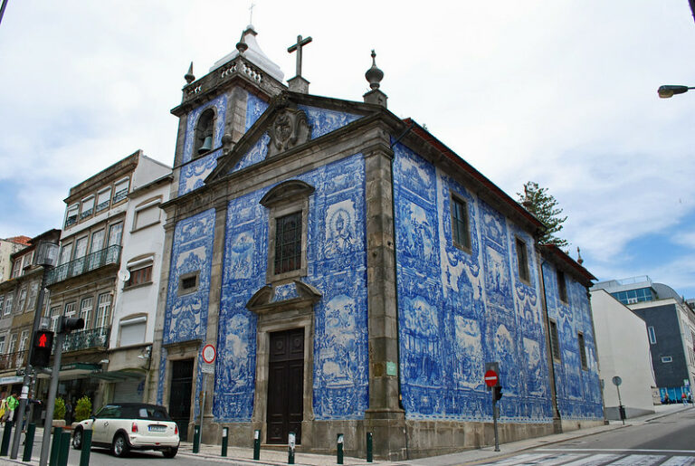 The 11 Strangest Buildings in Porto