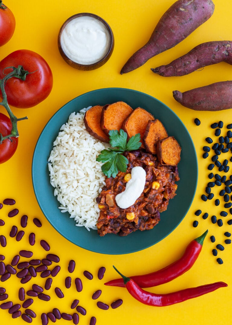 Plantz – An Affordable Plant-Based Vegan Restaurant That Delivers Anywhere in Mainland Portugal and Spain