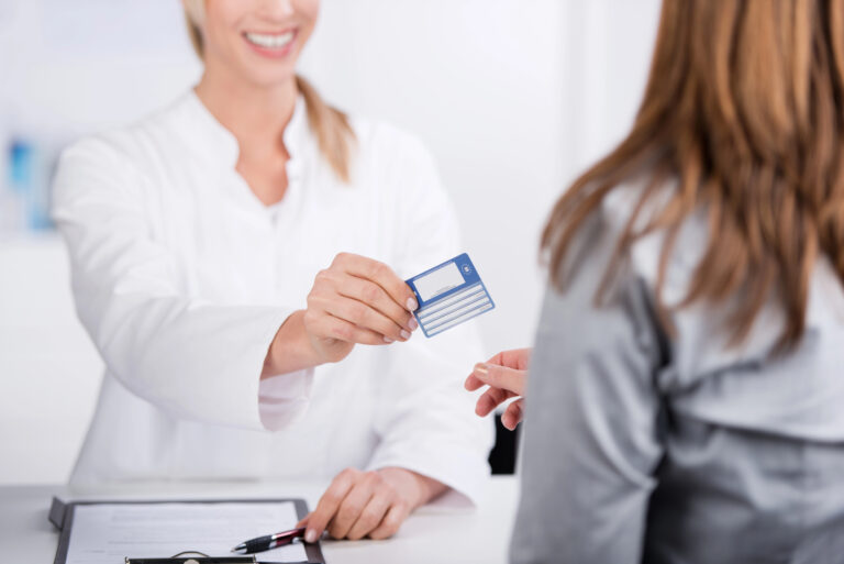 Portuguese Residents Can Apply for Access to Healthcare in 31 Countries with the EHIC Card